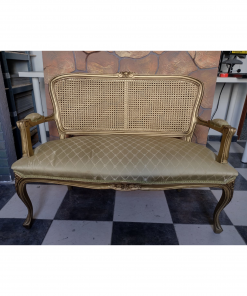 Sofa dos plazas vintage dorado frente